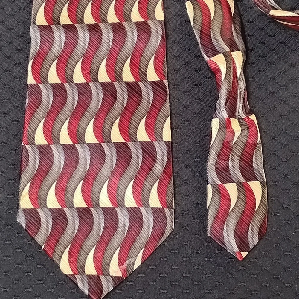 Albert Nipon Geometric Design Neckties Lot Of 3 Funky Fresh‎ Cool - N